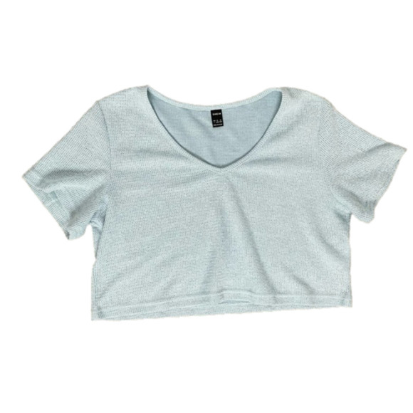 Shein Women’s Cropped T-shirt Top Short sleeve pale blue Casual Size Large - Picture 2 of 7